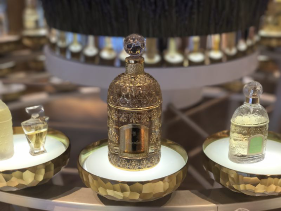 消费社会与娇兰的奢侈品治理