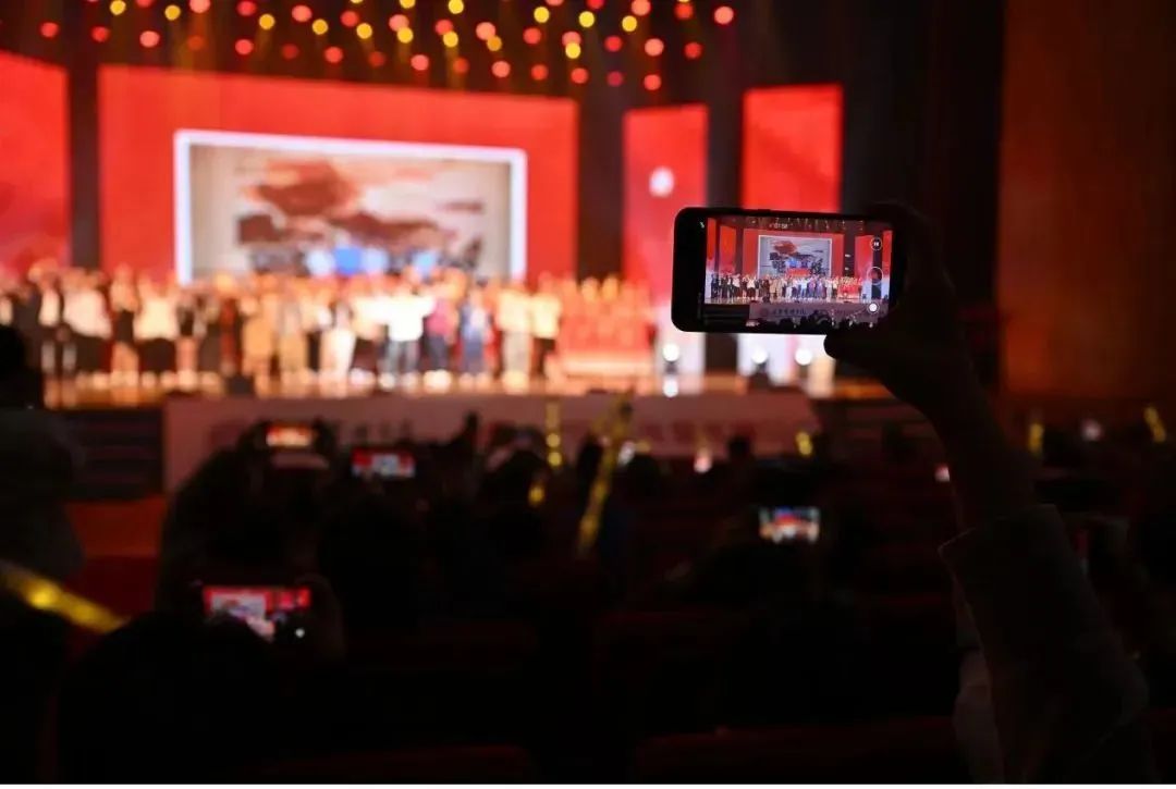 0FE8E2E6EE415F513D6EDB290C6_F669FA1D_E4B0