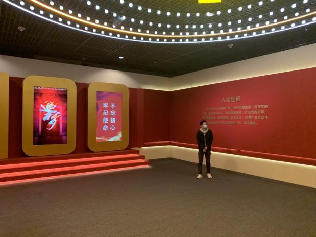 EB564DBCD41BB58005A51629EA3_3DB5B179_9416