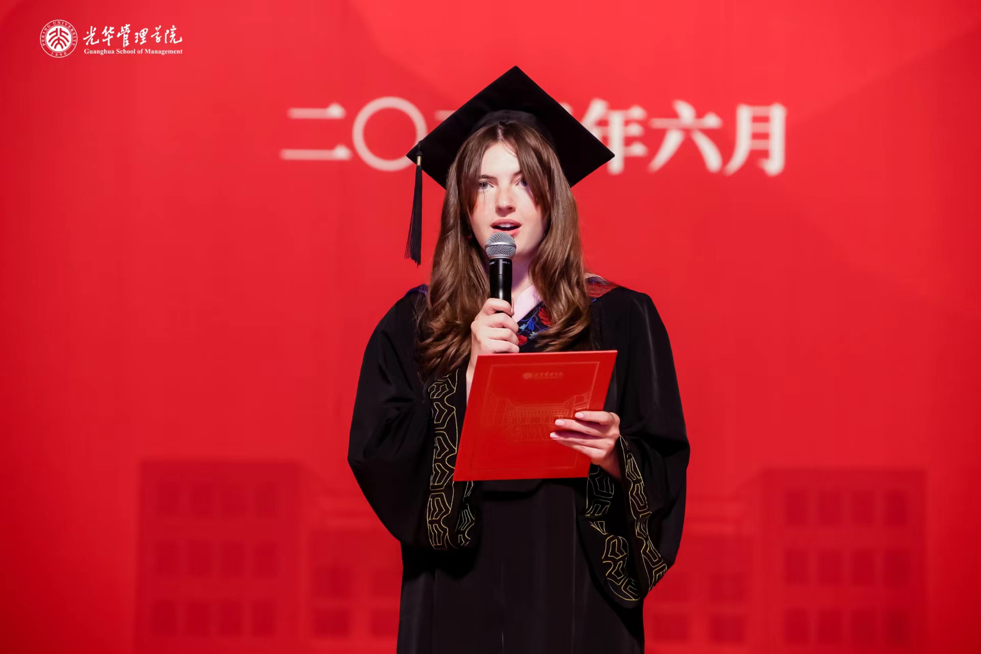 8C3C2B4BD9B0BB895E1713E7996_513BF9D3_5AD28