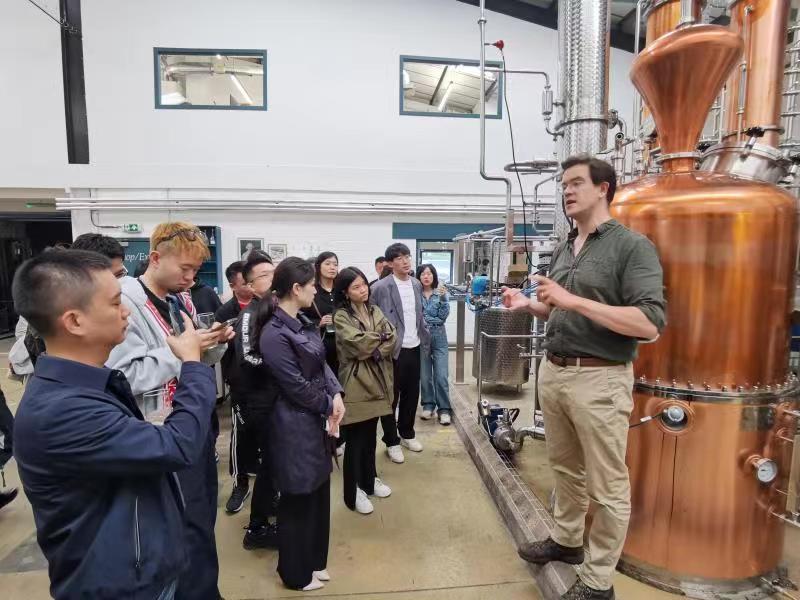 C9AB7F5917DC2AA309A9253DFCE_46F9F680_12DED