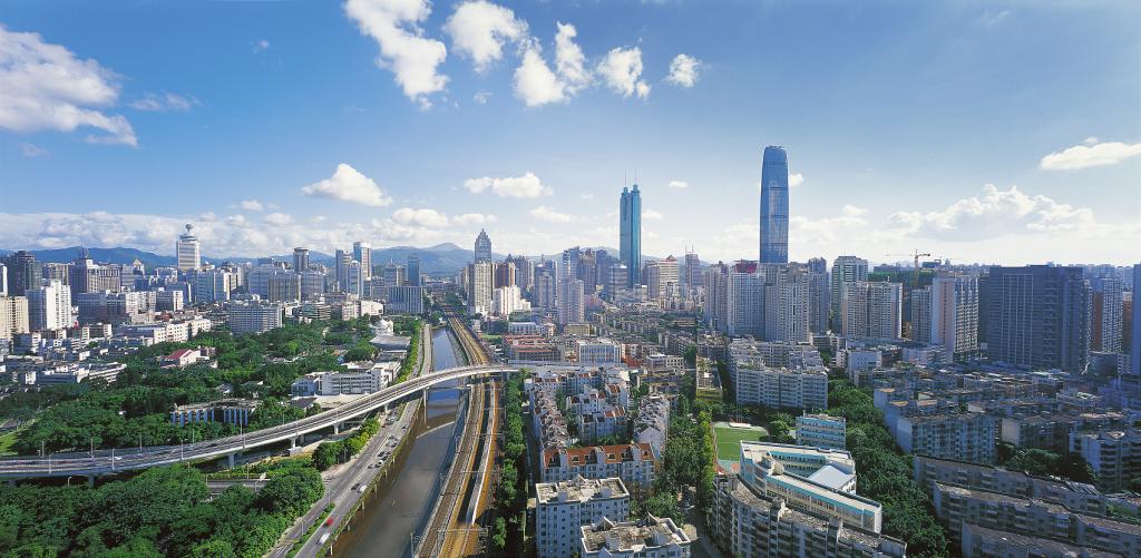 刘俏：中国经济半年报出炉，这些结构性问题值得关注