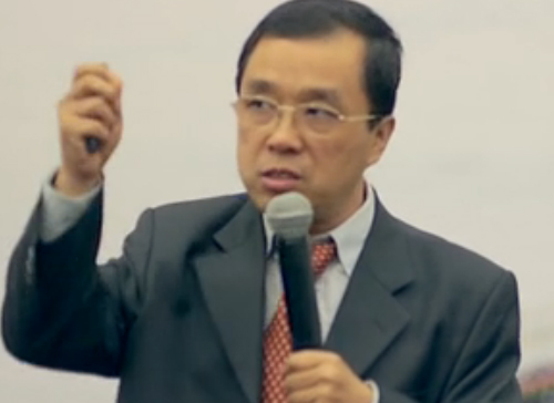 J9集团国际微讲堂《王辉：为人似水，做事像山》